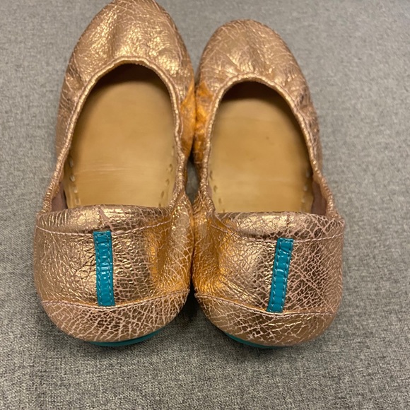 Tieks Shoes - Tieks Rose Gold Glam Ballet Flats size 10